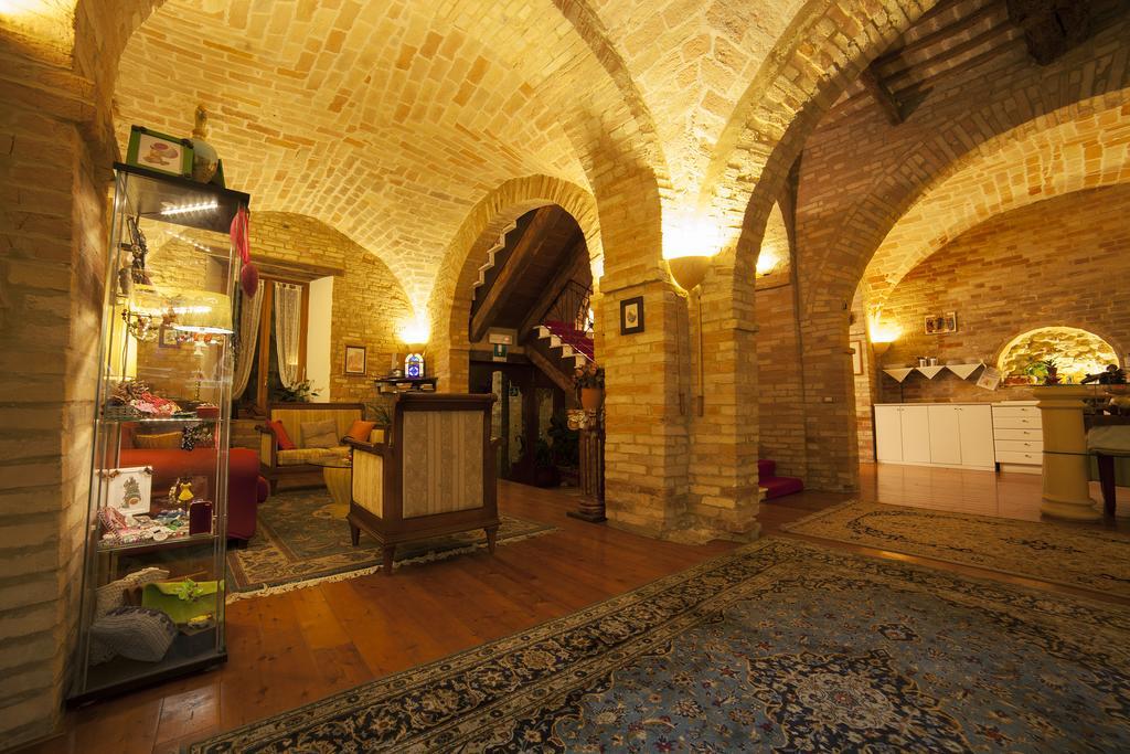 La Luma Hotel Montecosaro  Eksteriør bilde